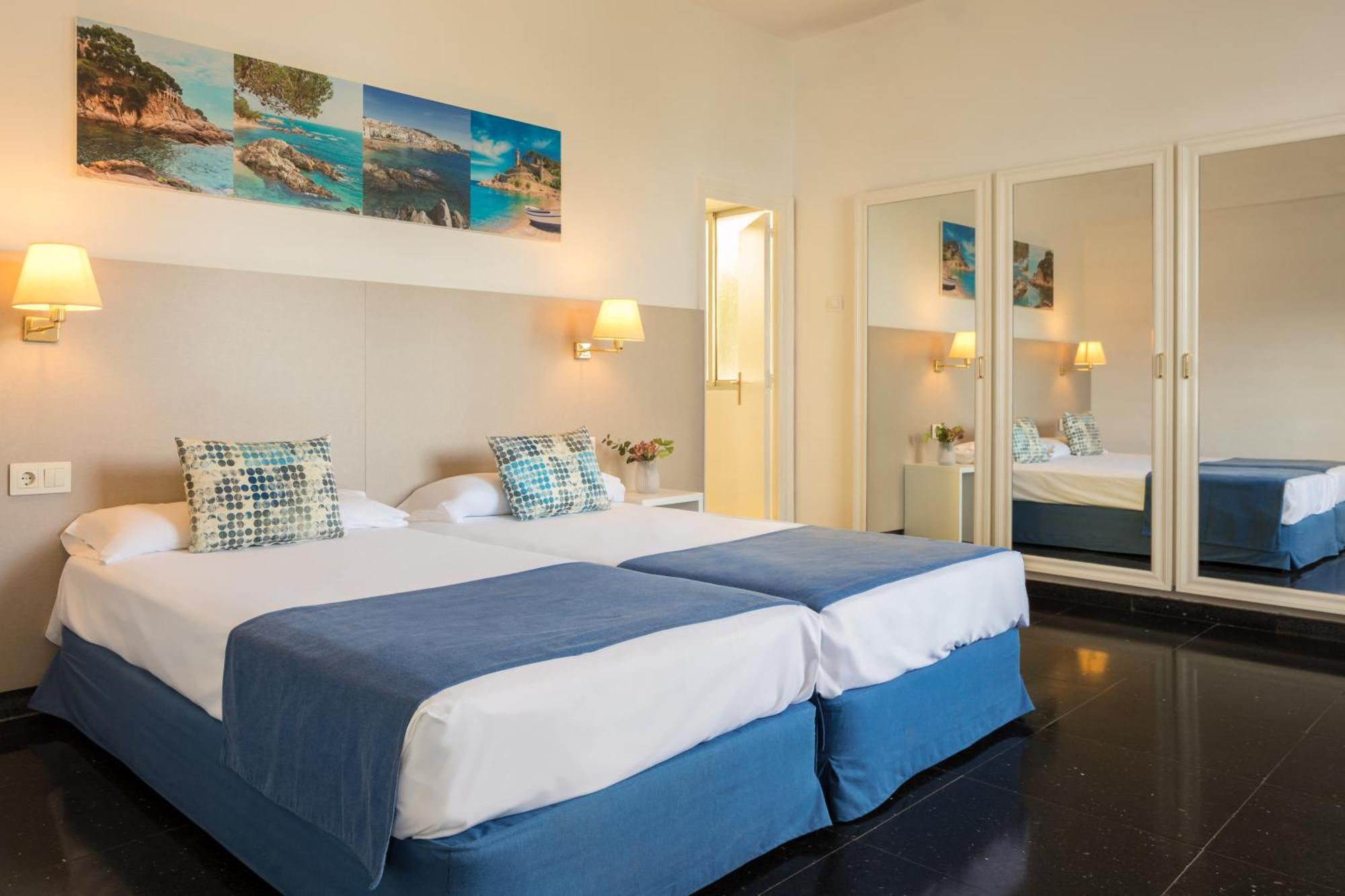 Htop Caleta Palace #Htopbliss Platja d'Aro Room photo